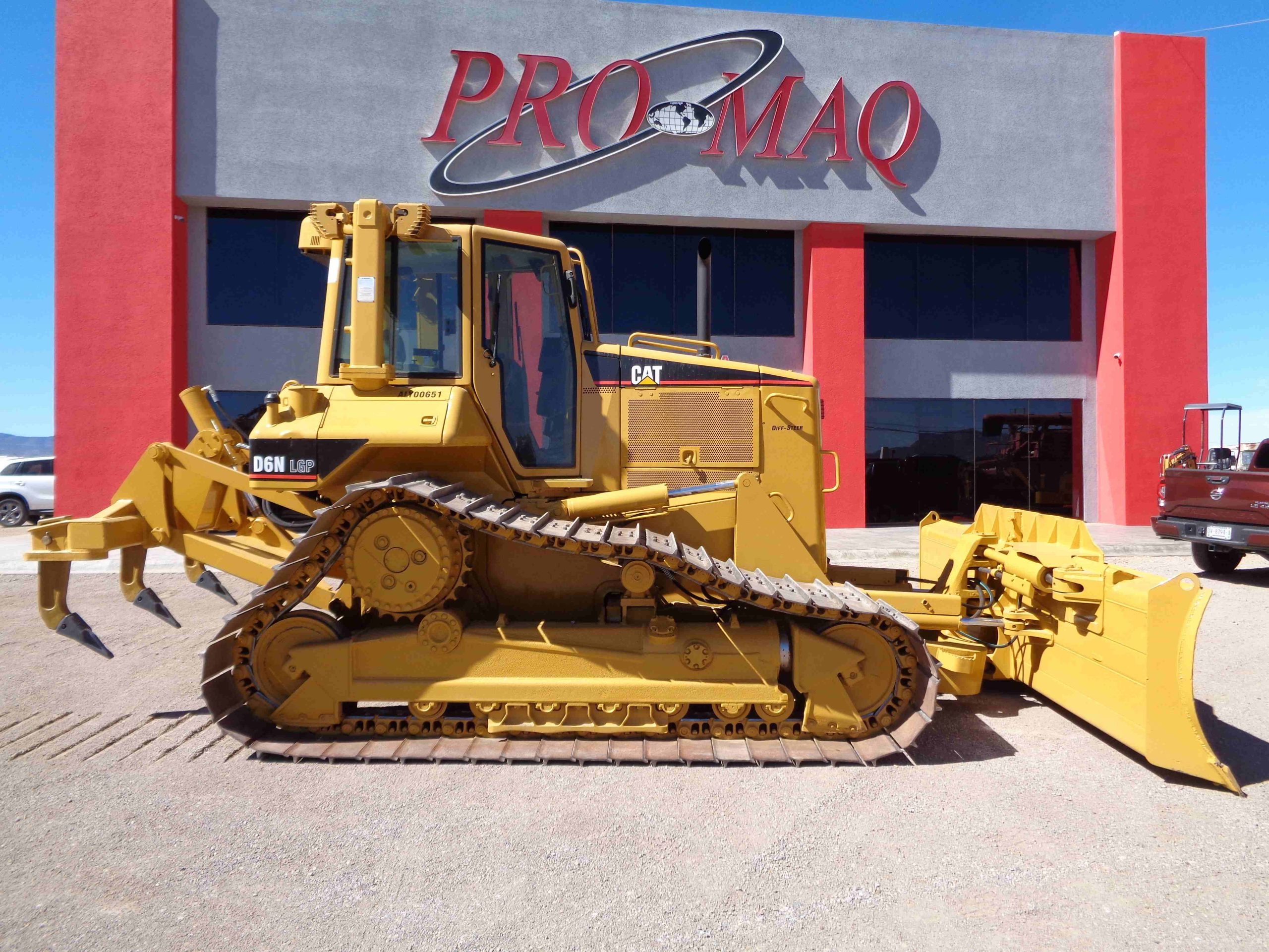 CAT D6N LGP (2004)