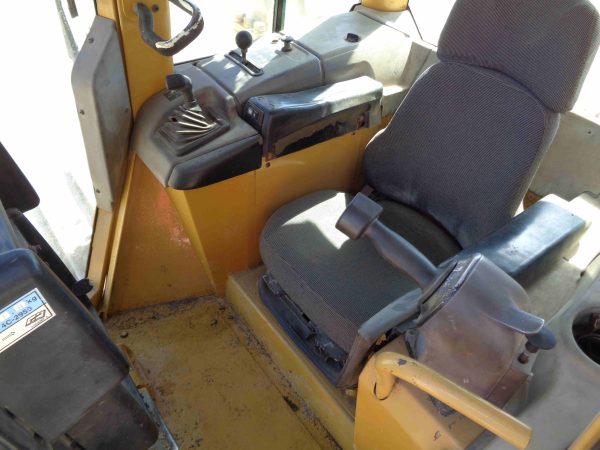 CAT D6N LGP (2004) - Imagen 17