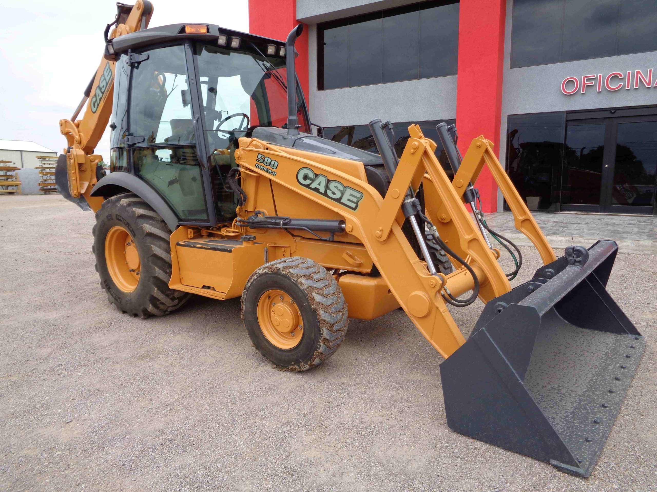 CASE 580SN (2012) - Imagen 8