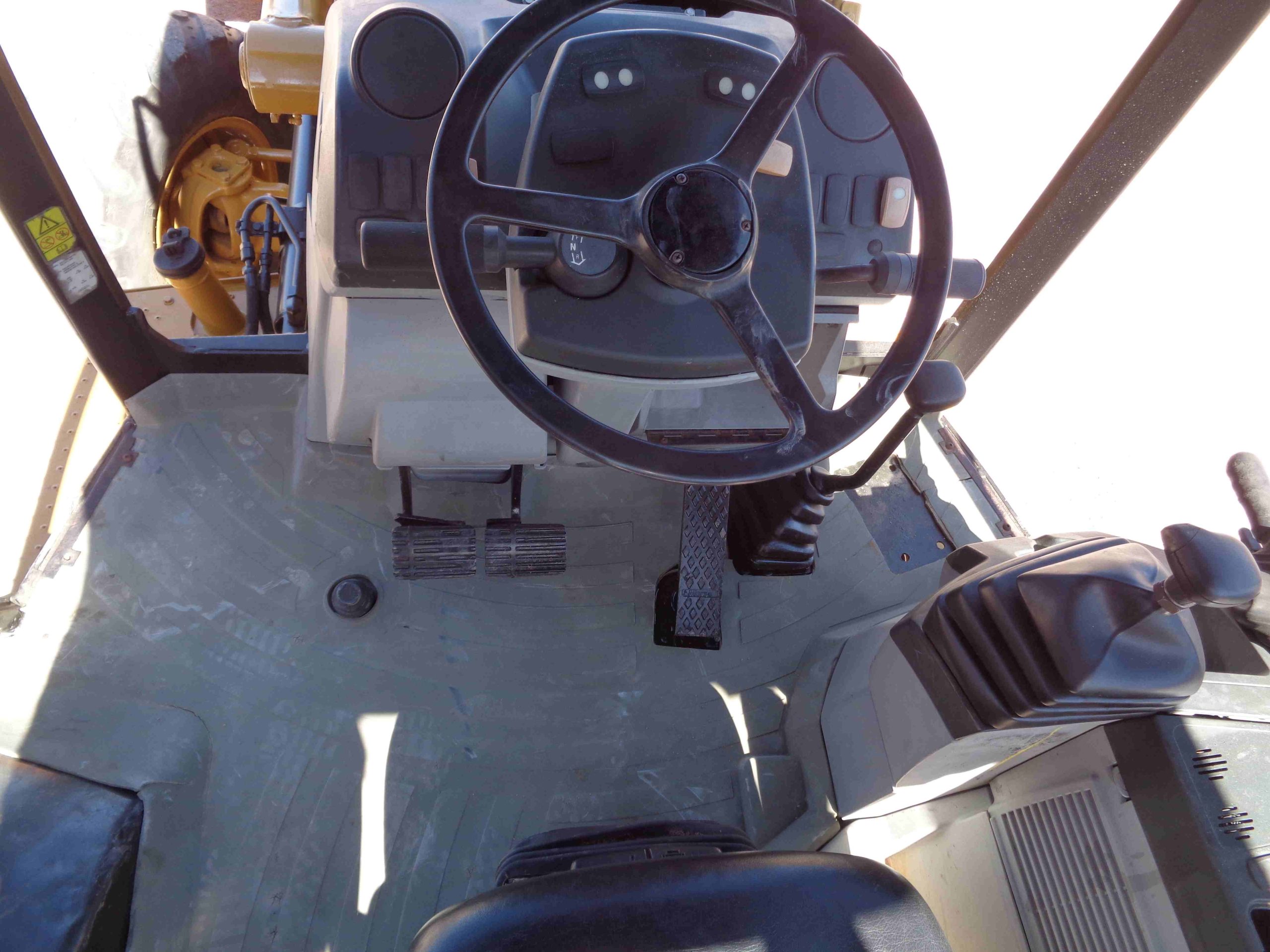 CAT 416E (2007) - Imagen 13