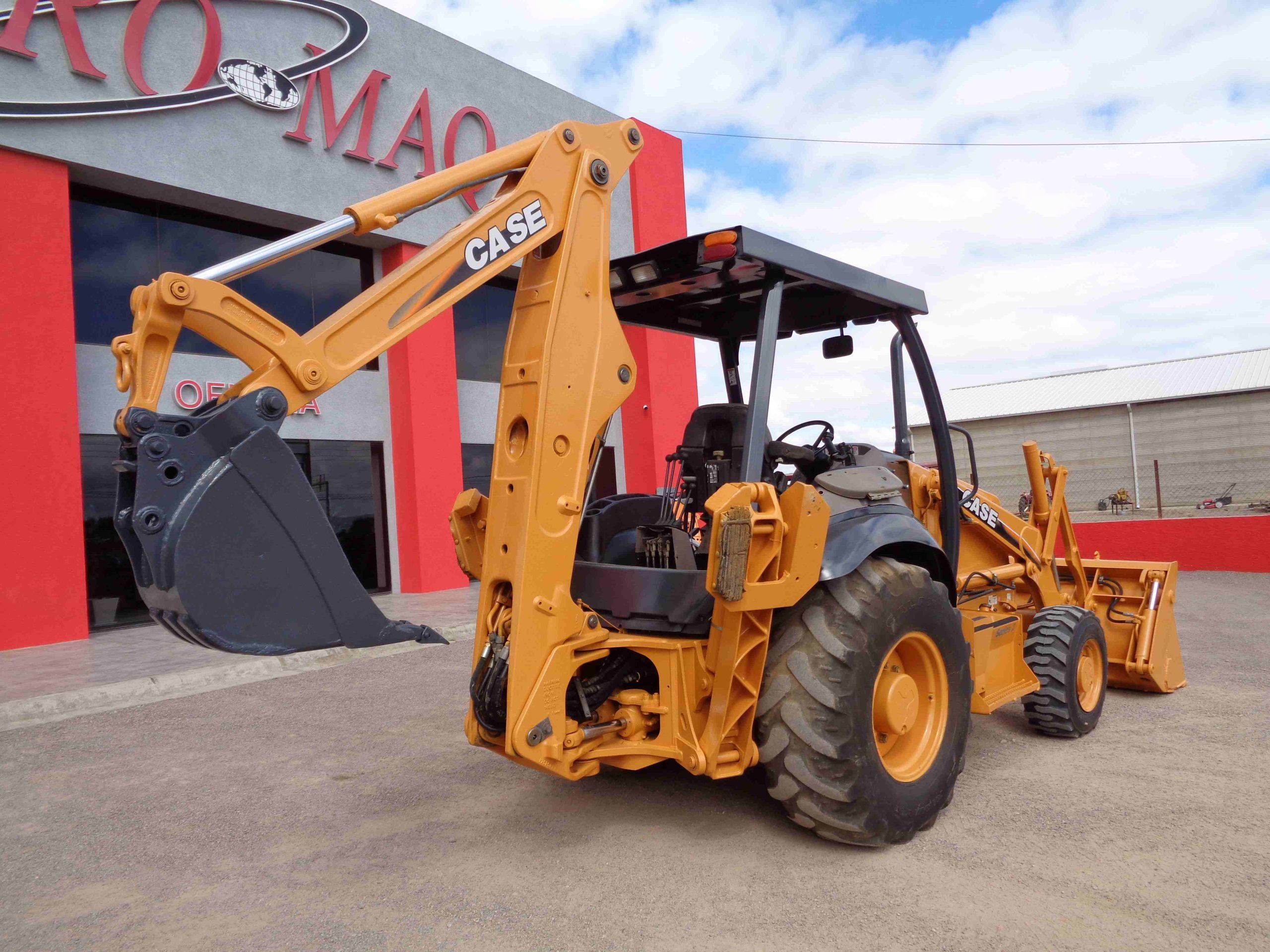 CASE 580SM II (2005) - Imagen 2