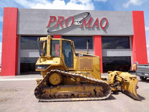 CAT D5N LGP (2006)