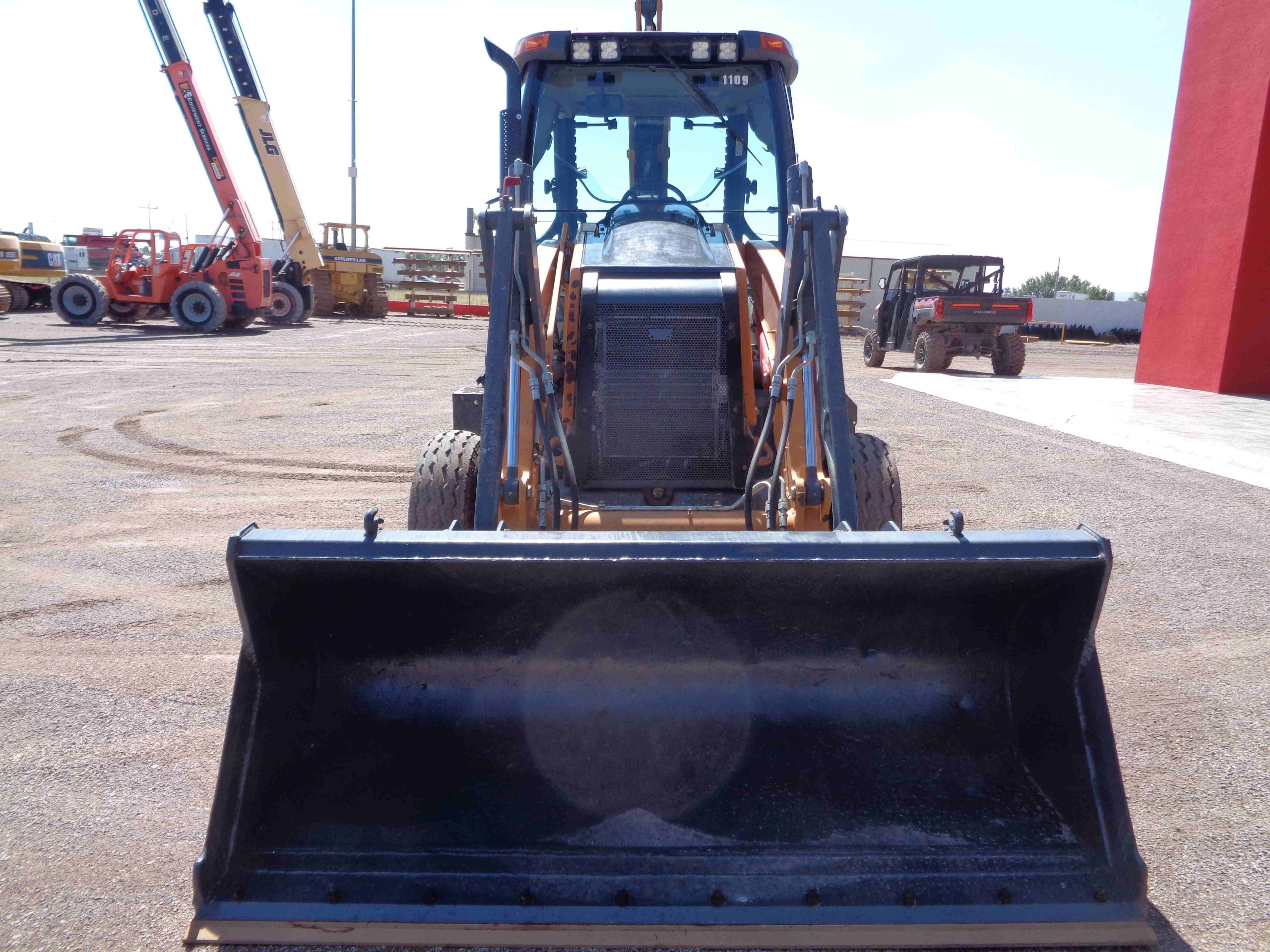 CASE 580N (2020) - Imagen 6