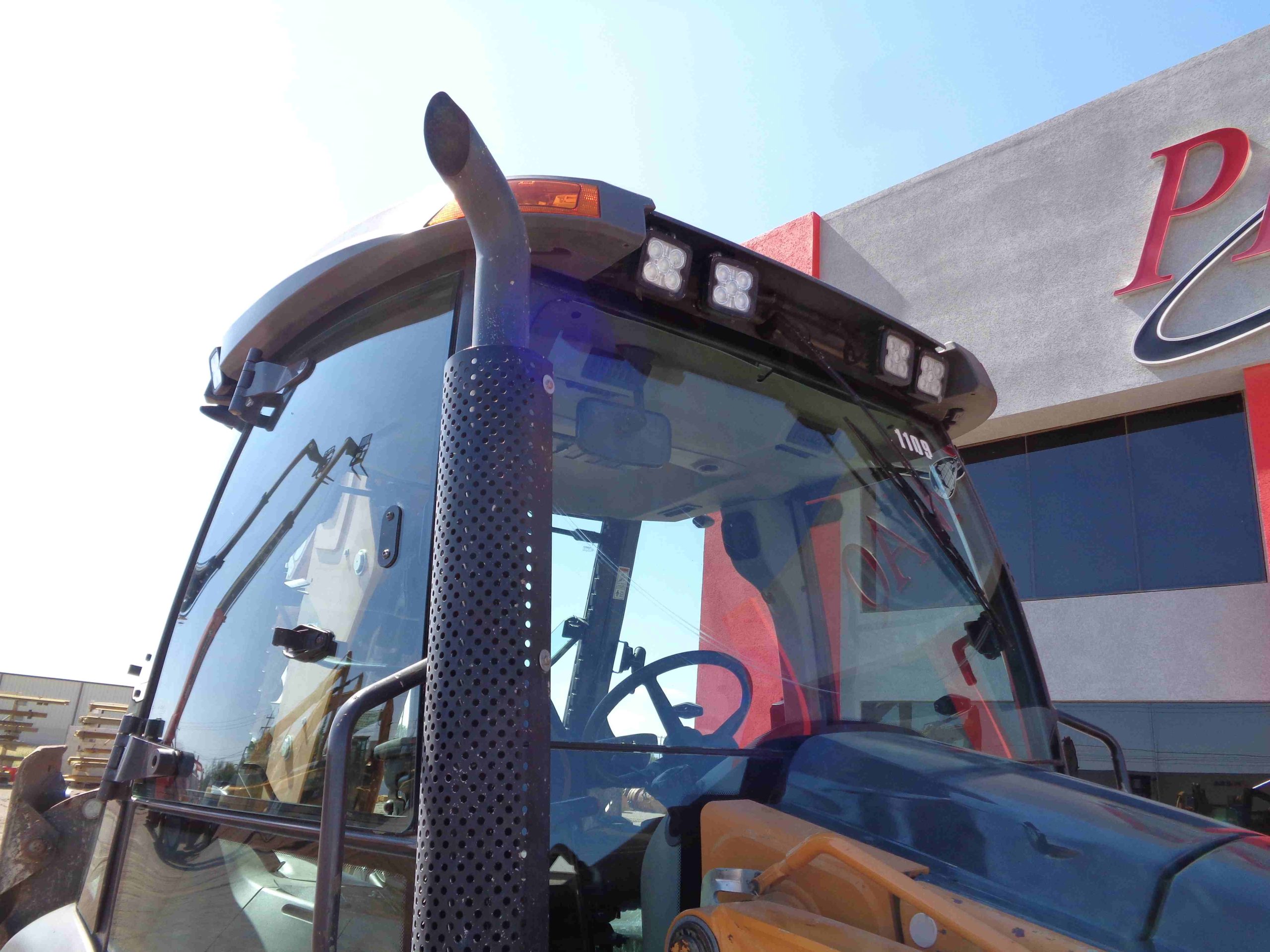 CASE 580N (2020) - Imagen 8