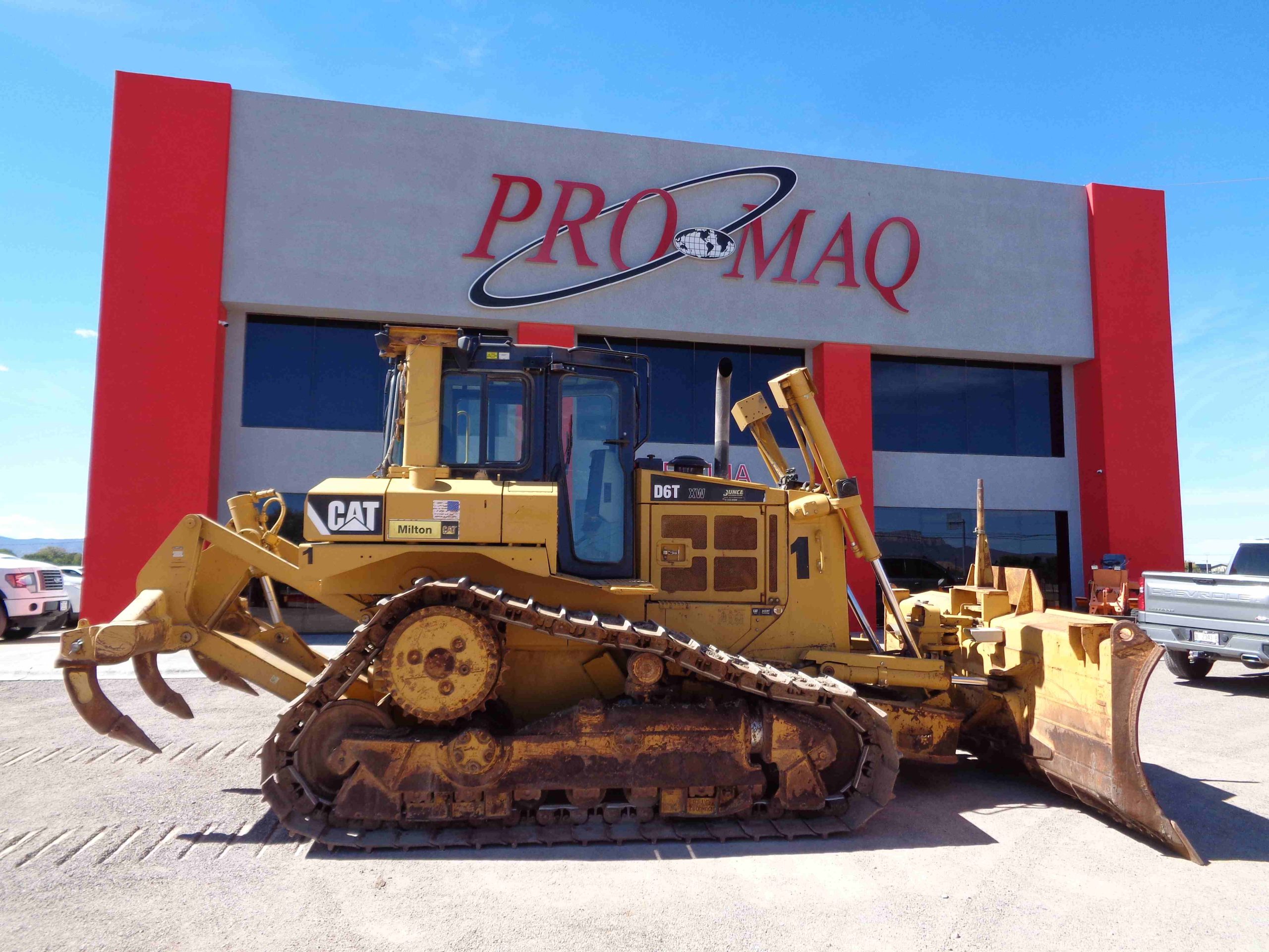 CAT D6T XW (2010)
