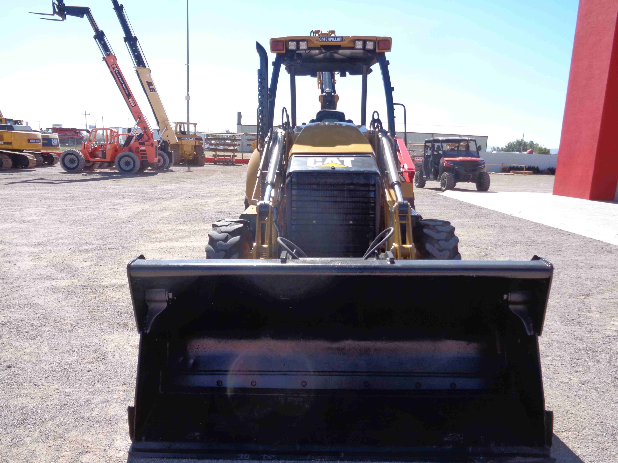 CAT 420F IT (2014) - Imagen 9