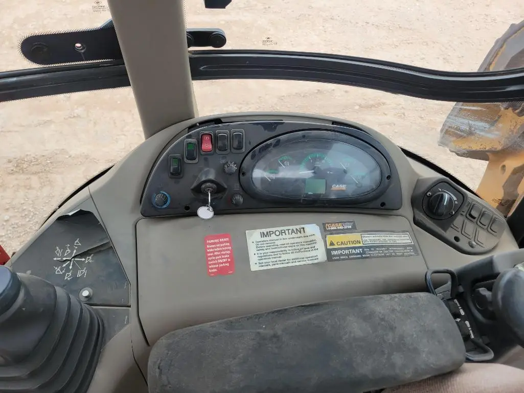 CASE 580SN (2011) - Imagen 7