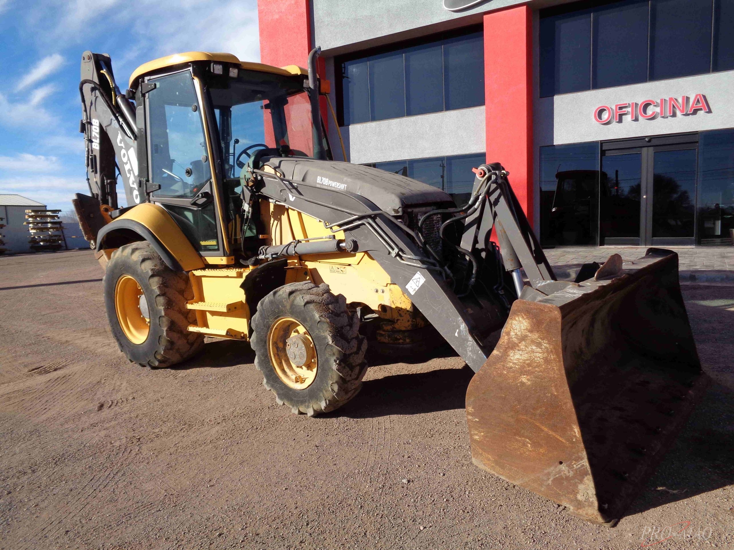 VOLVO BL70B (2013) - Image 8