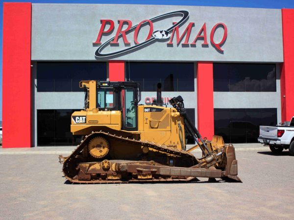 CAT D6T LGP (2012)