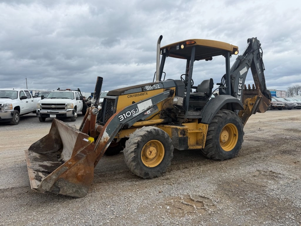 John Deere 310SJ (2011)