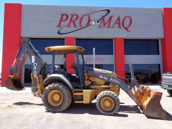 John Deere 310SJ (2011)