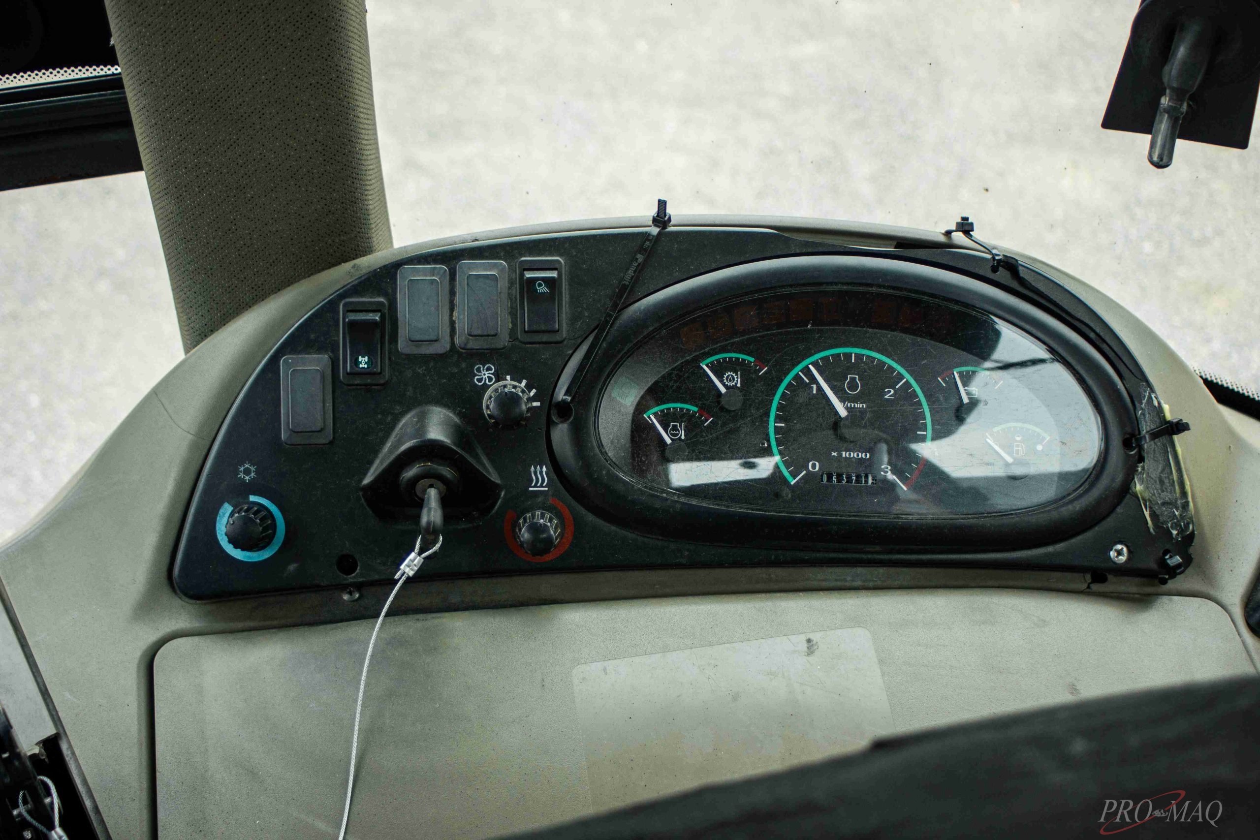CASE 590SM II (2007) - Image 27