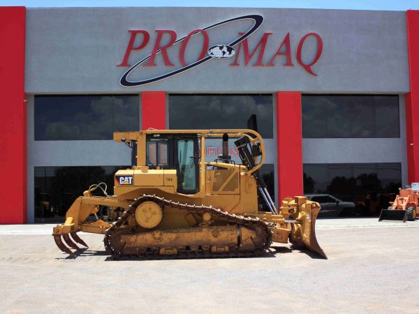 CAT D6T XW (2012)