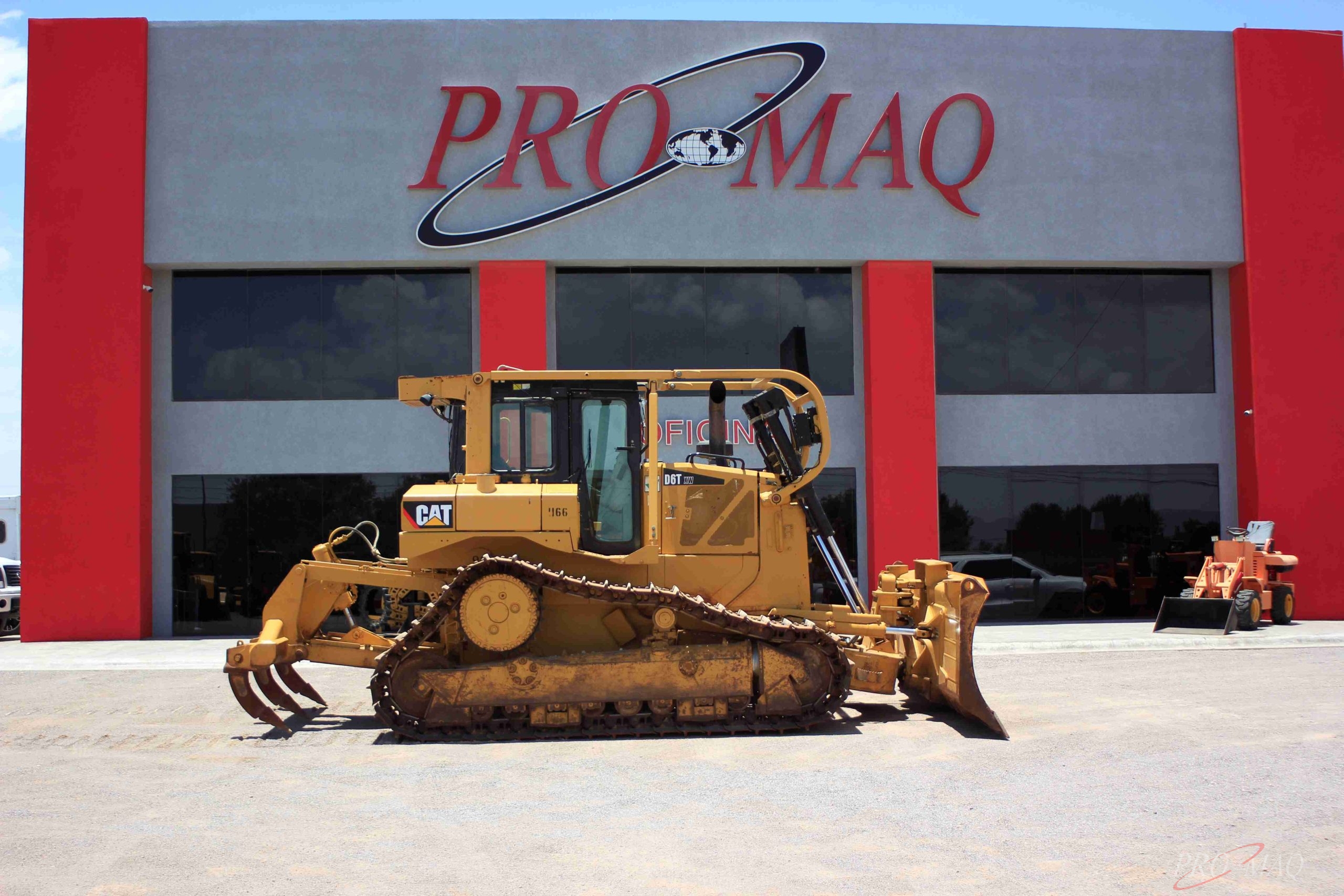 CAT D6T XW (2012)