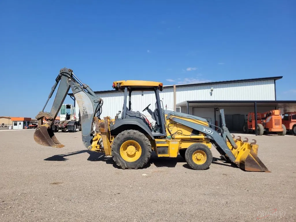 JOHN DEERE 310J (2009)