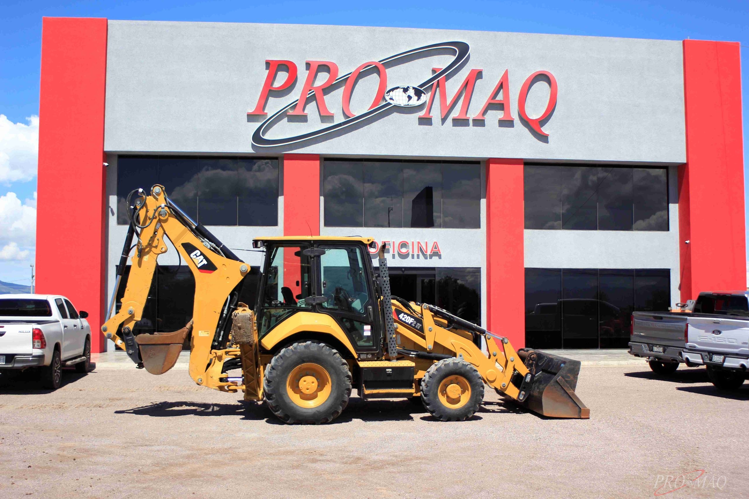 CAT 420F2 IT (2019)