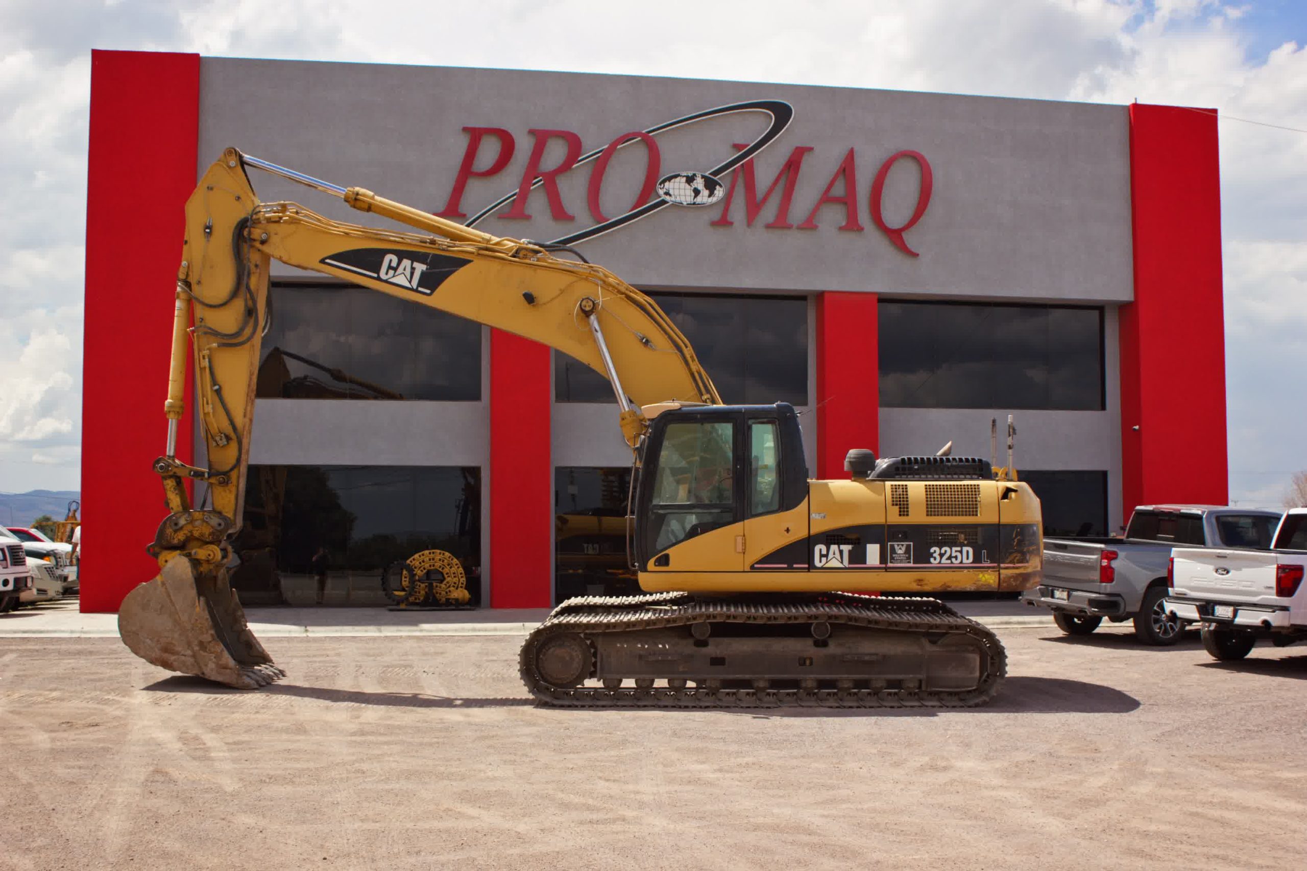 CAT 325DL (2006)