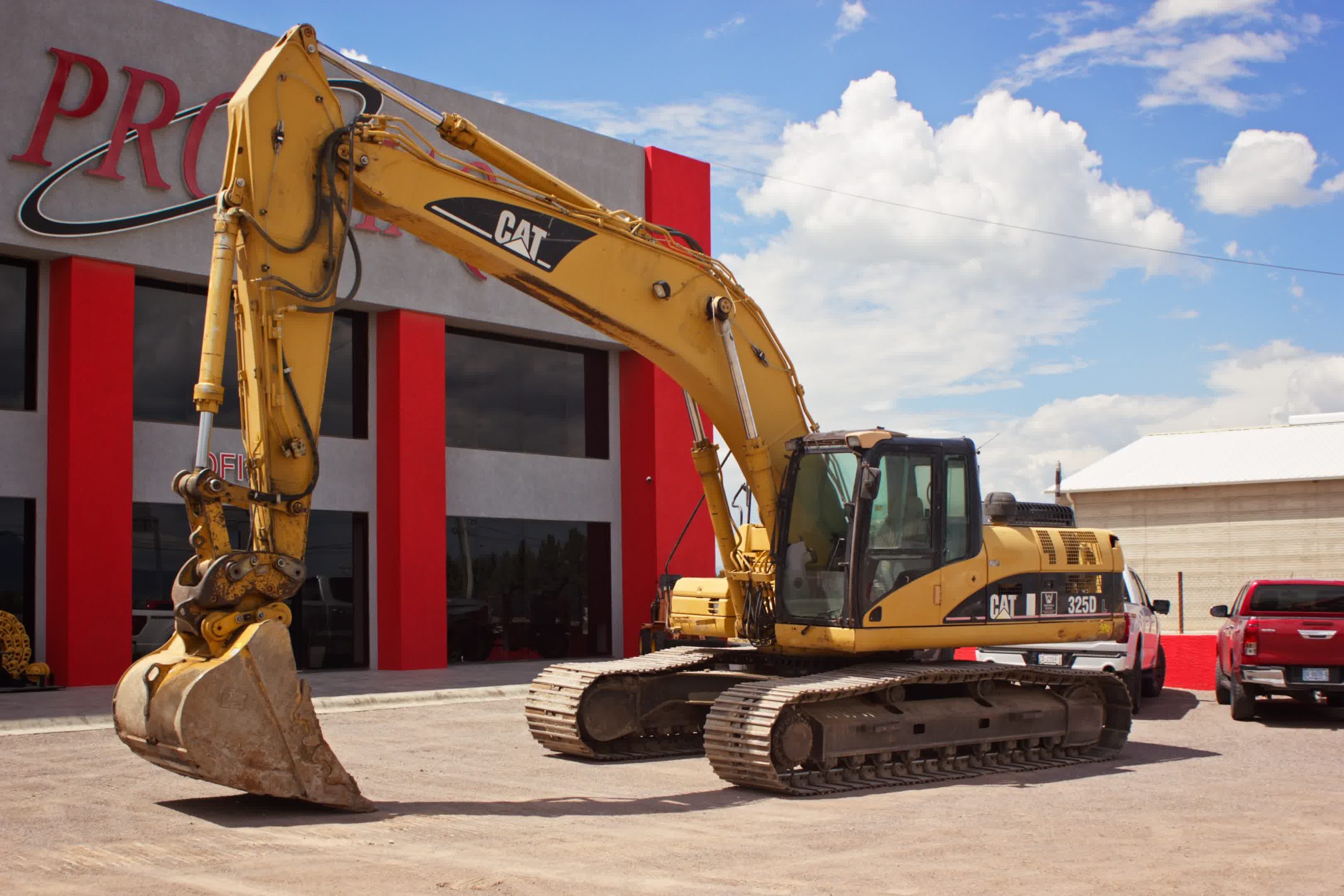 CAT 325DL (2006) - Image 2