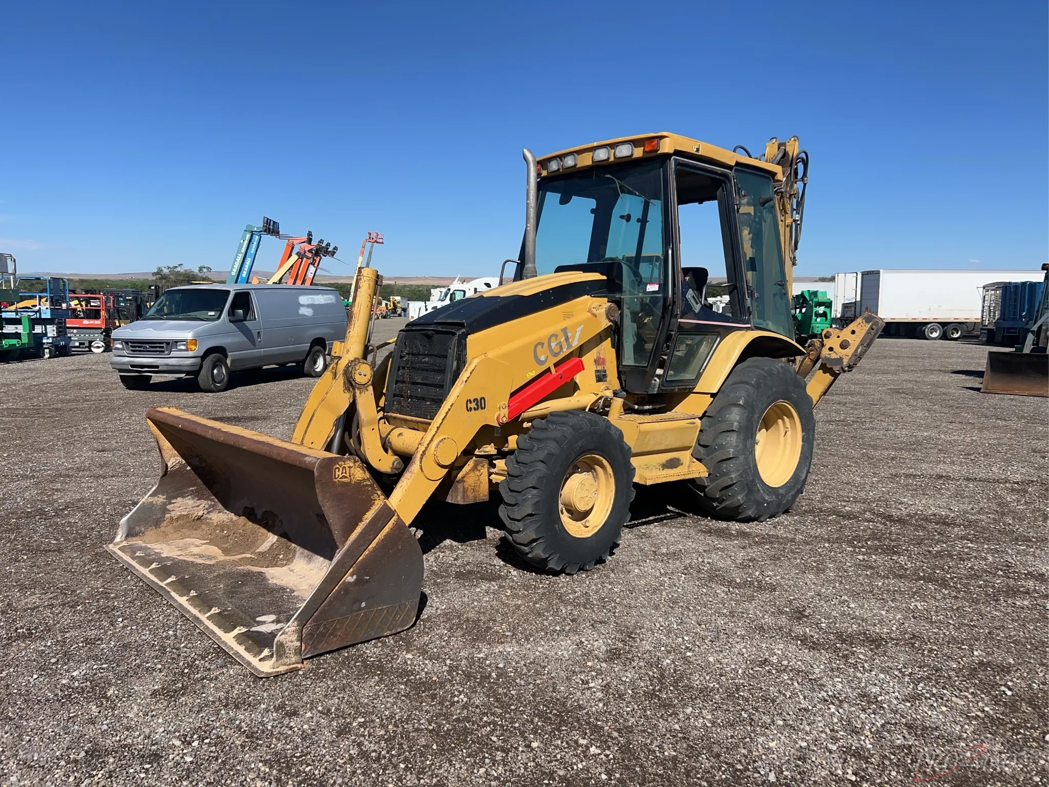 CAT 430D (2005)