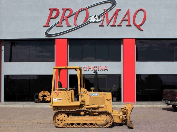CAT D3B (1985)
