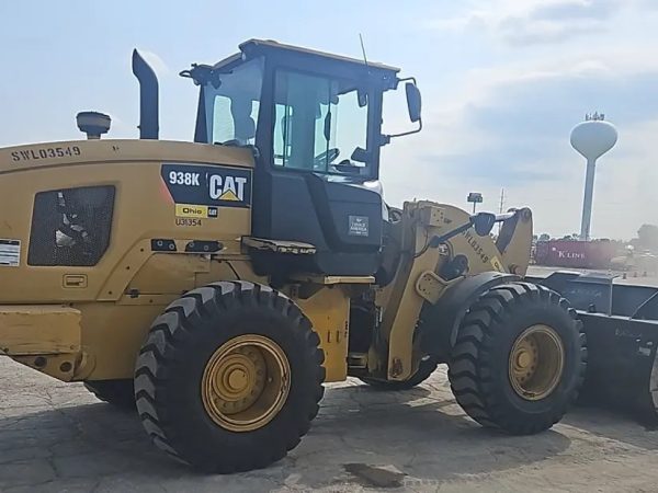 CAT 938K (2014)