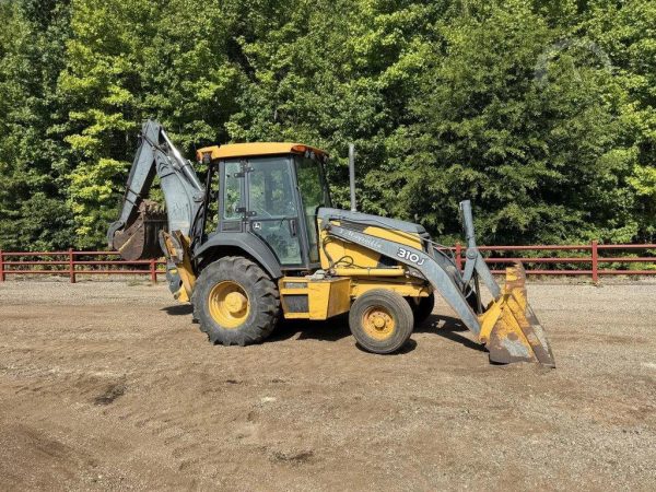 John Deere 310J (2007)